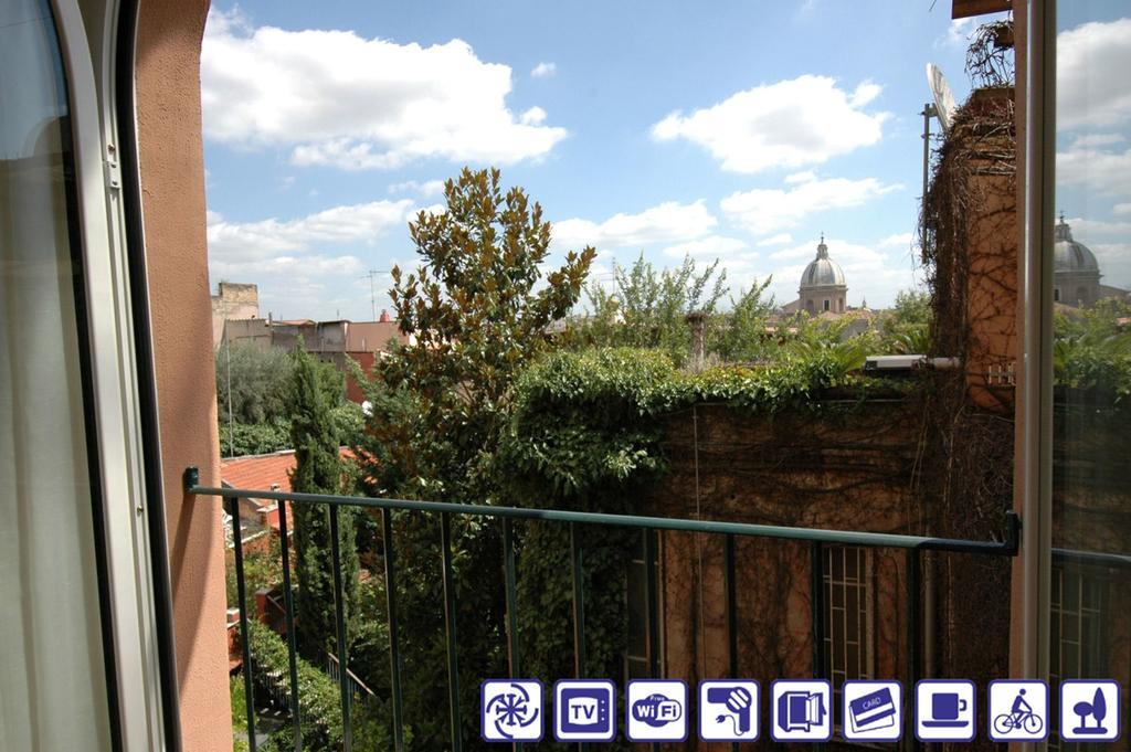 Historical Center Rome Navona Ac 2 Rooms Holy Door Vatican 5 Minutes On Walk 외부 사진